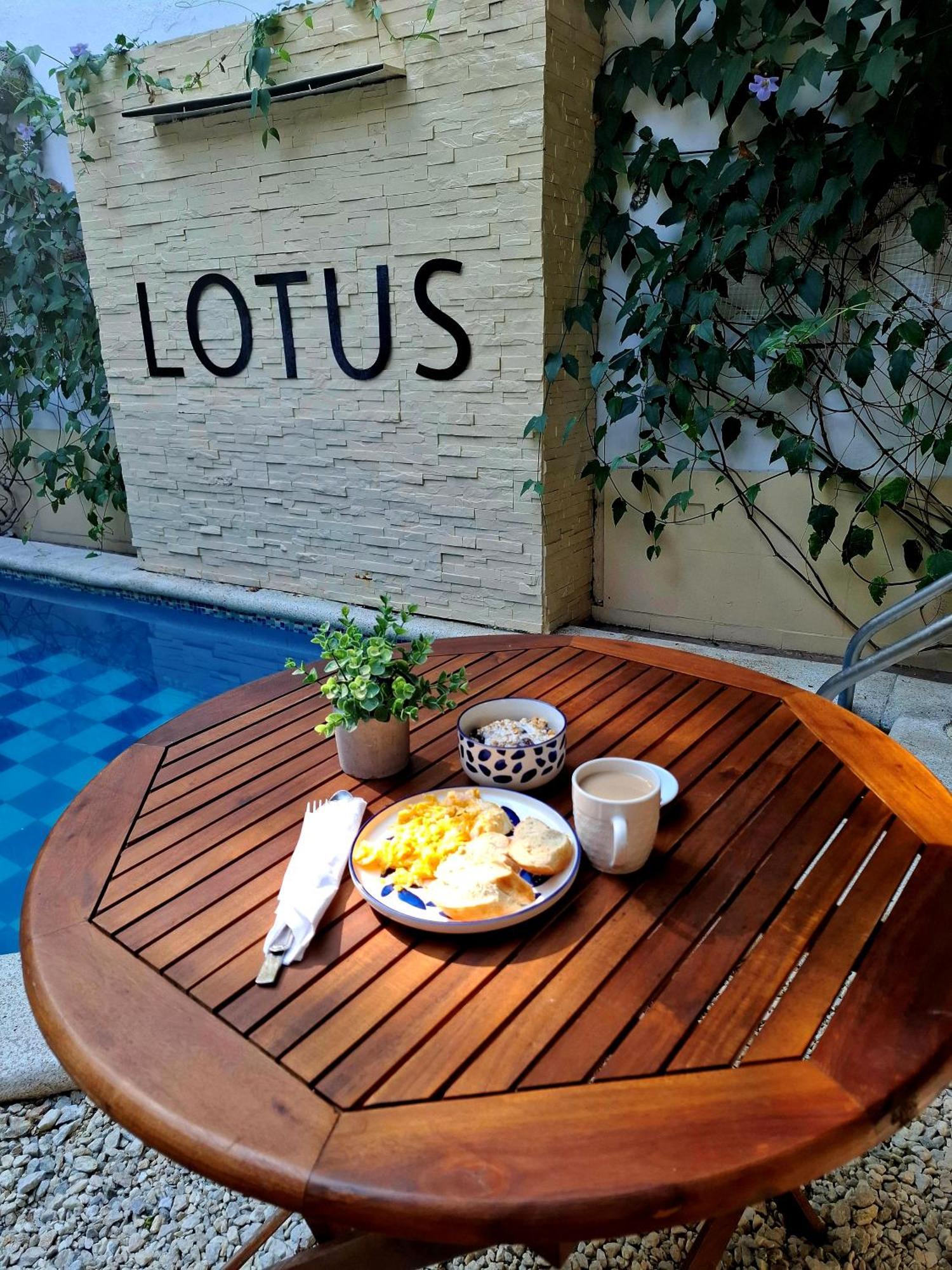 Lotus Central Hotel Santa Marta  Buitenkant foto